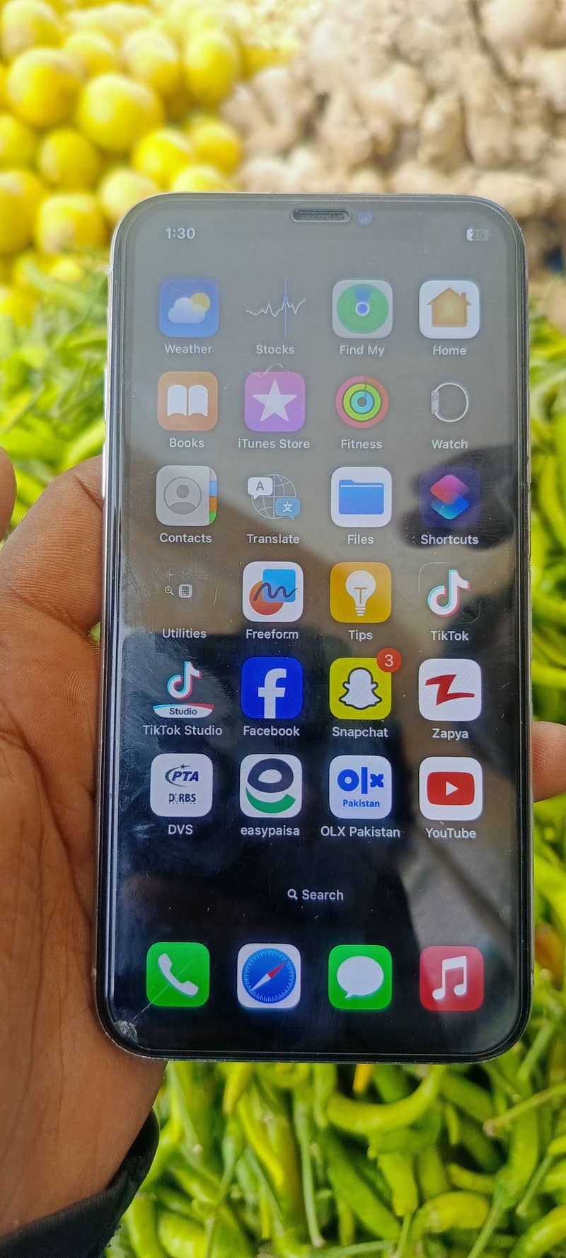 Apple iPhone X 5
