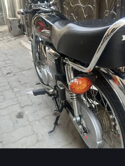 HONDA 125 Black Brand New
