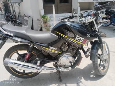 YBR 125G for sale.