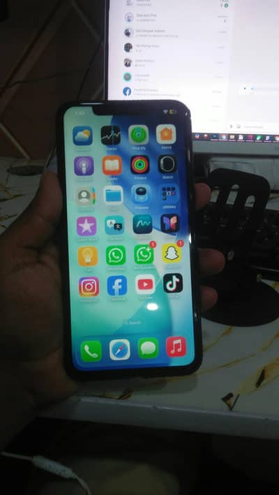11 Pro Max (64GB) JV Exchange Possible 0323/100/91/88