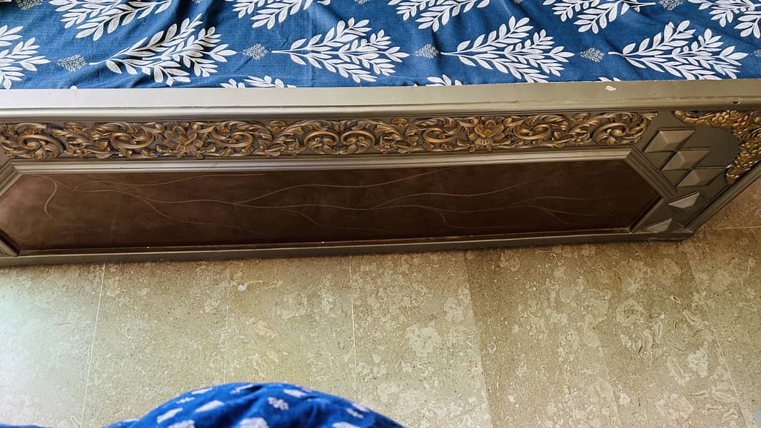 used bed set 3