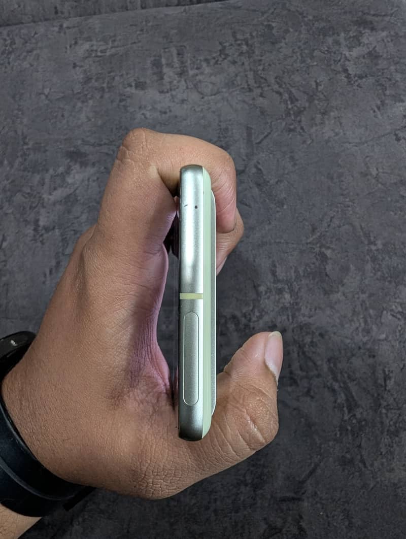Google Pixel 7 5