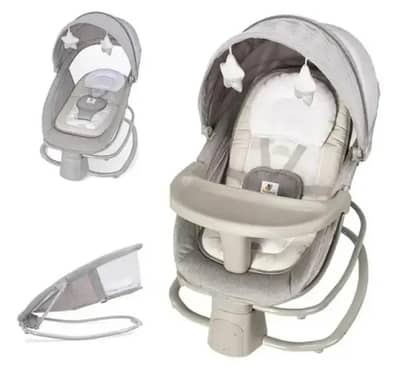 4-in-1 Deluxe Baby Bassinet / Rocker (Mastela) – Like New
