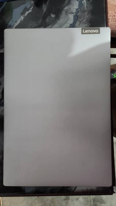 Lenovo ideapad s145