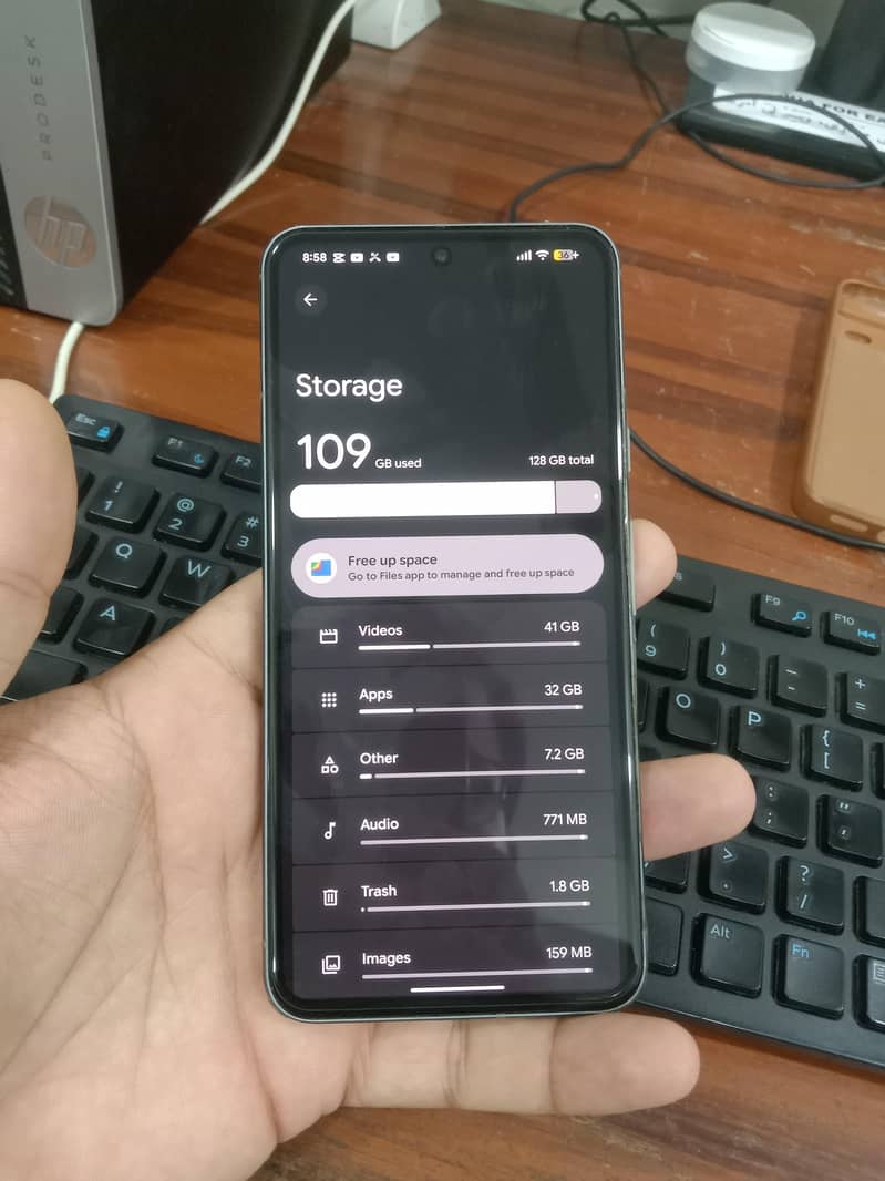 Google Pixel 8 7