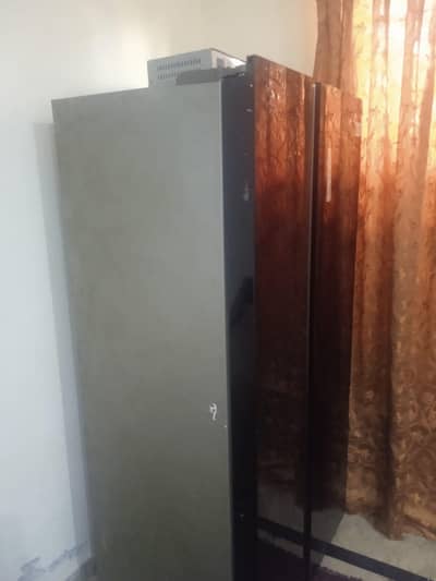 Hair Refrigerators Model number HRF -622 used excellent condition