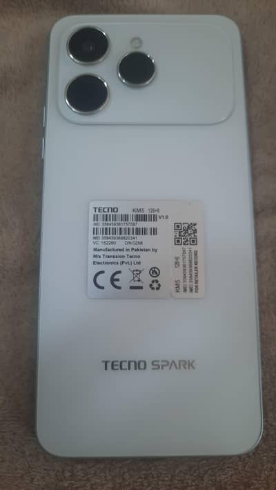 Tecno spark 40