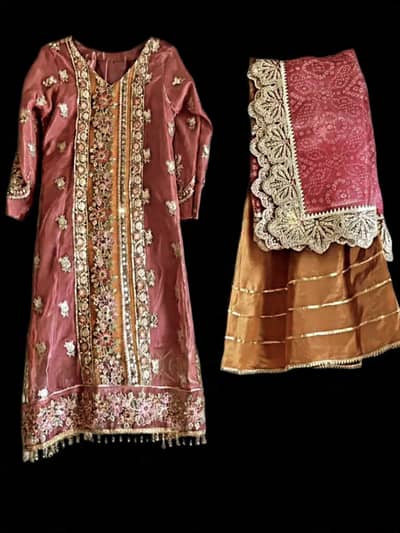 For Sale Heritage Rose gold set dress