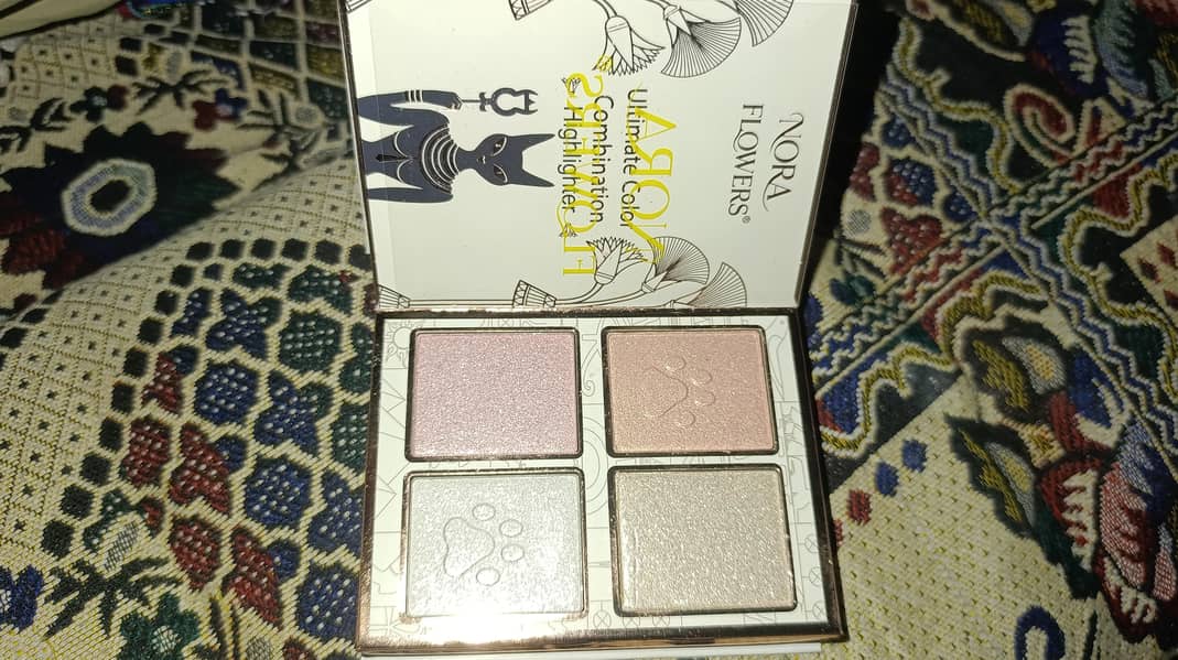 Makeup Kit Book 3