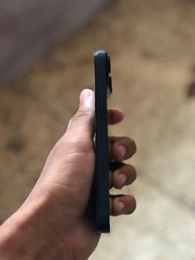 Apple iPhone 14