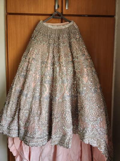 AYESHA SHOAID MALIK LEHNGA