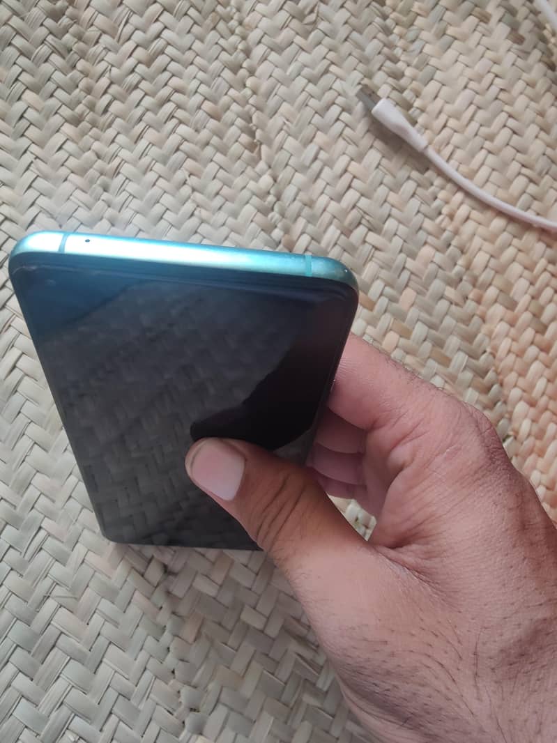 One Plus 8T 0