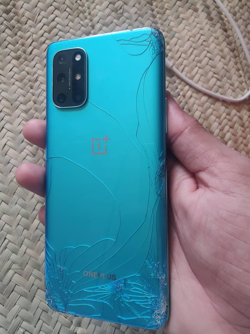 One Plus 8T 4