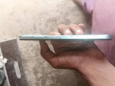 Infinix Hot 50i
