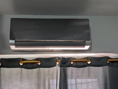 Eletrolux 1 Ton Split AC