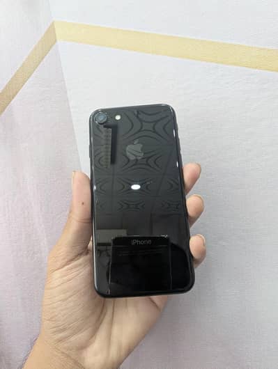 Apple iPhone 7