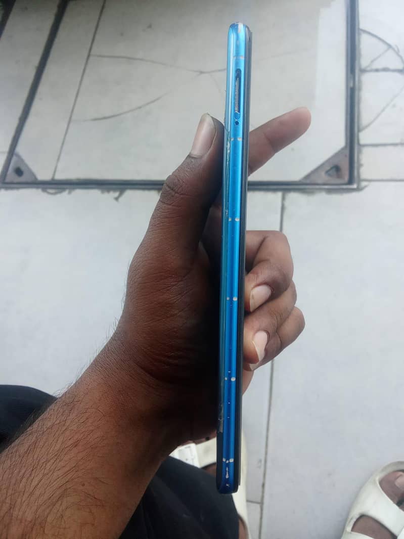 OPPO A16e 1