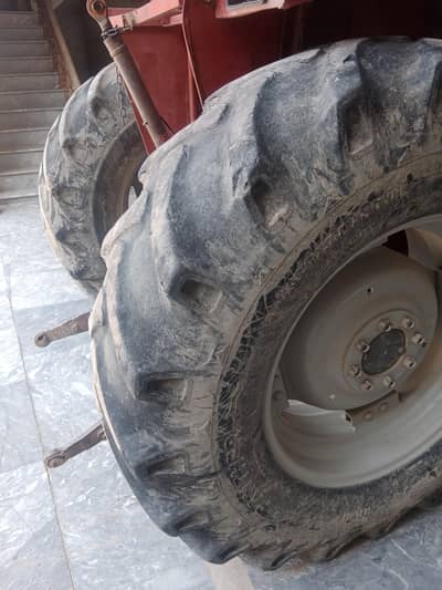 tyre for sale 385 18/4/30 14 ply panther