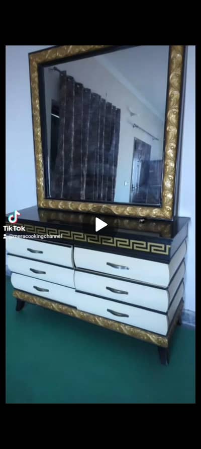 dressing table with mirror