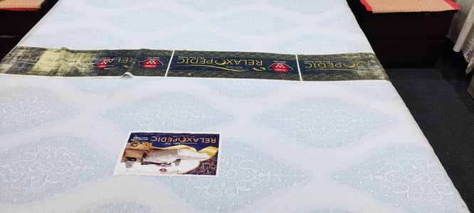 Bubble sheet five star medicated mattress