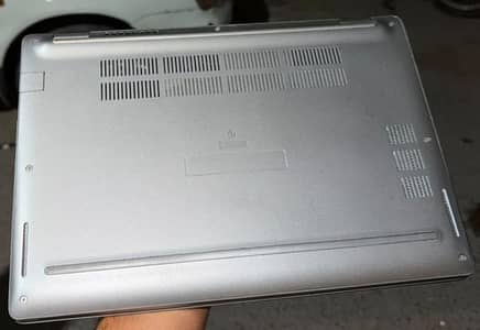 Dell - ci5 - 8Gb - 256 SSD - 10thGen