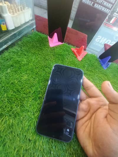 Apple iPhone 13 JV