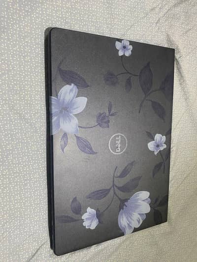 Dell laptop i5 6th generation 4gb ram 1000gb room