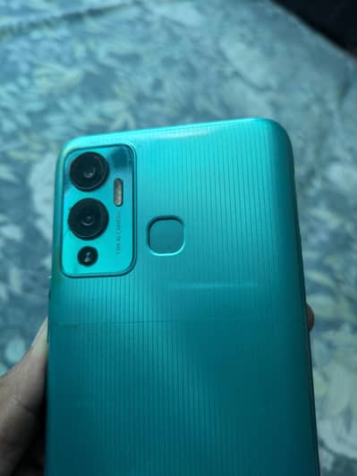 Infinix Hot 12 Play