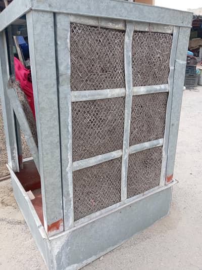 Solar cooler