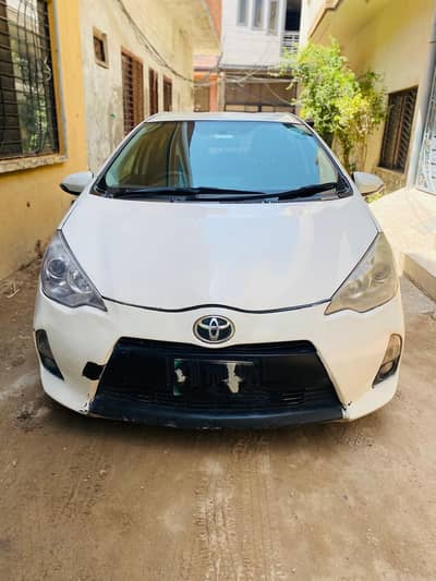 Toyota Aqua 2015
