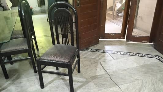 Dinning table