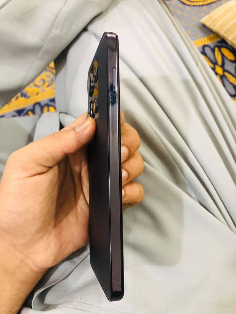 Infinix Note 30 1