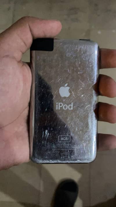 Apple ipod gift for iphone lovers