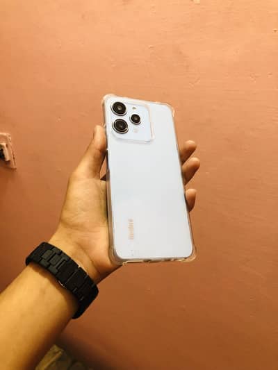 Redmi 12 . . 8+4 ,, 128