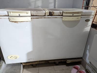 refrigerator