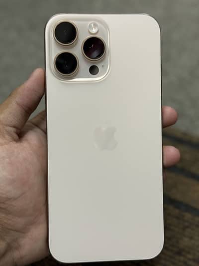 Apple iPhone 16 Pro Max