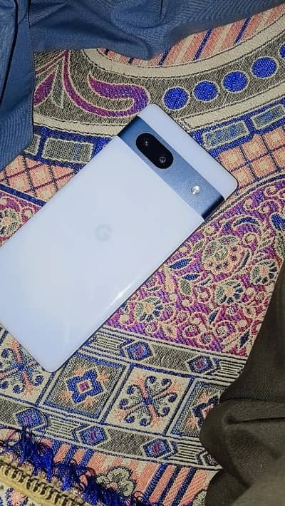 Google Pixel 7a spid 10/10 condition
