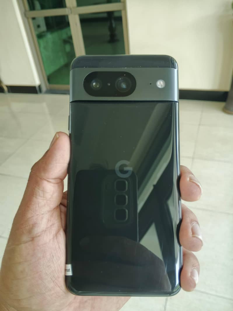 Google Pixel 8 1