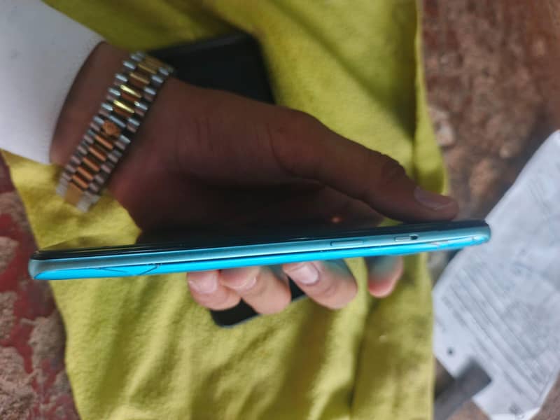 One Plus 8T 5