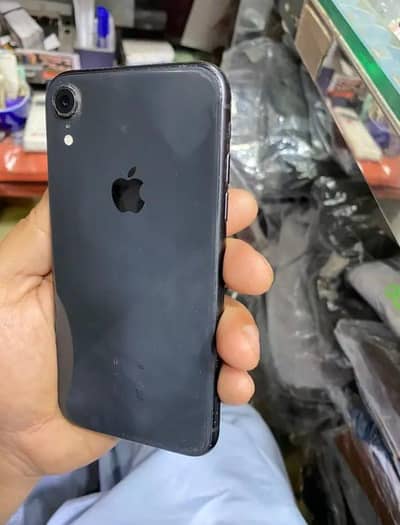 Apple iPhone XR