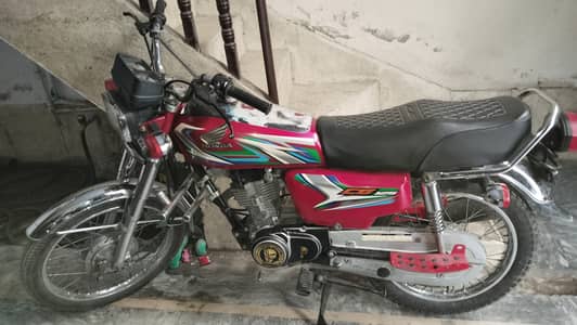 For sale Honda 125 Red colour