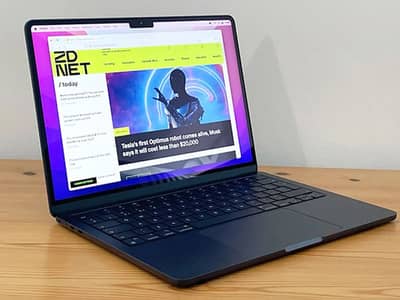 Apple MacBook Air M2 (2022) – Excellent Condition