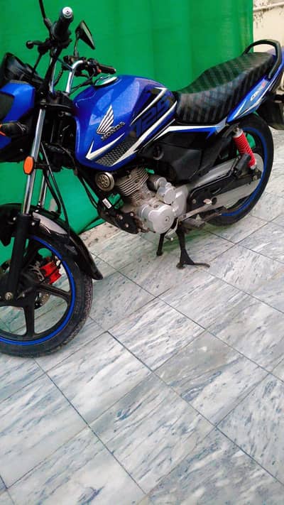 Honda CB 125 | Excellent Condition | Original Documents | Smooth Ride