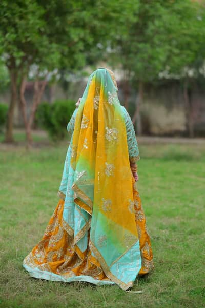 lengha for sale hai ak dafa use Howa hai condition 10/10 hai