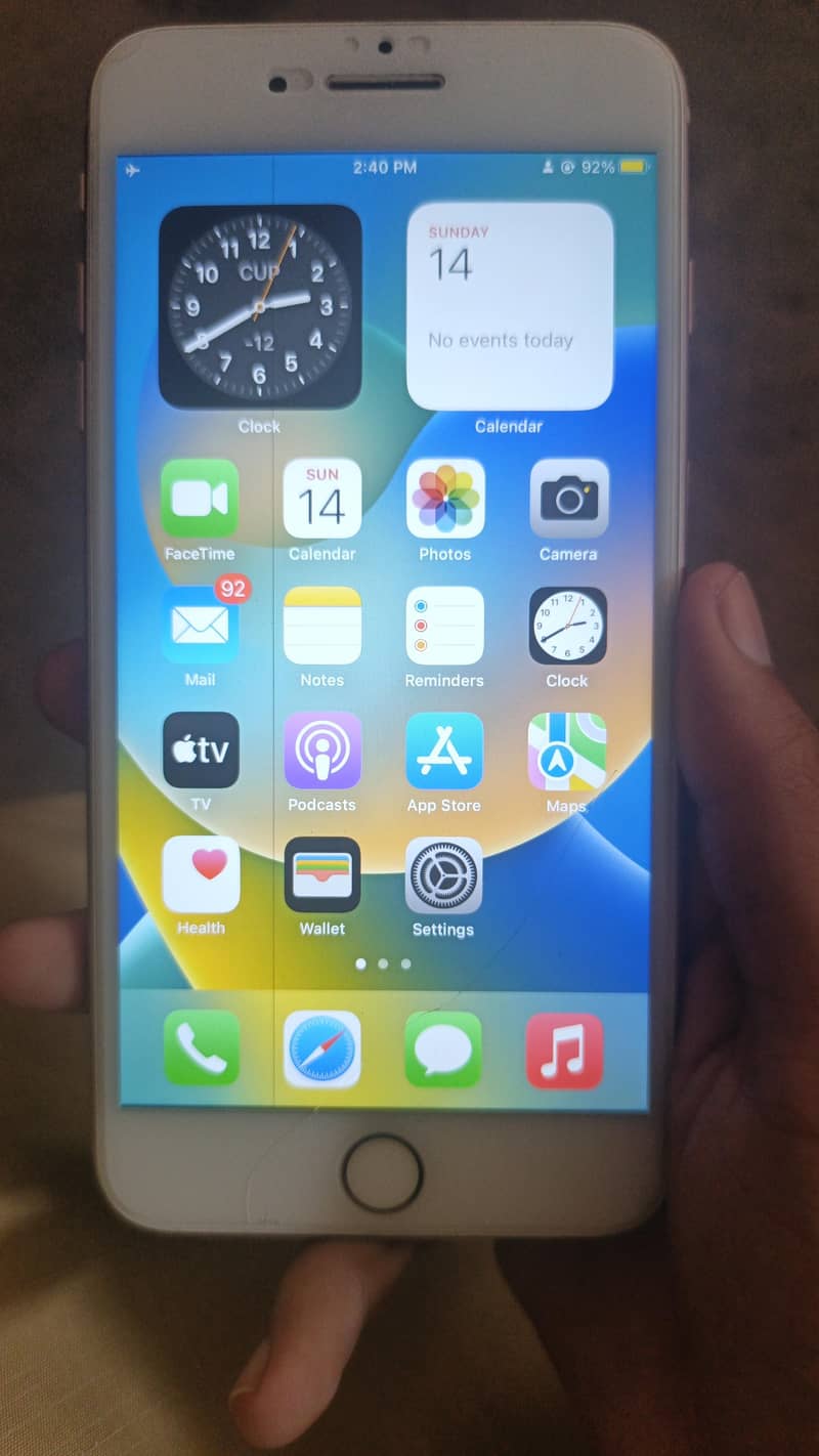 Apple iPhone 8 Plus 3