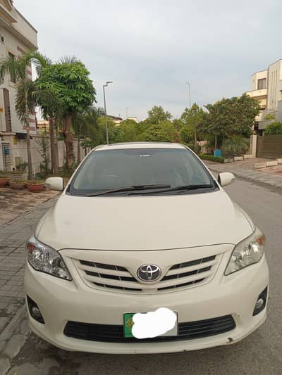 Toyota Corolla Altis 1.6 full option 2012