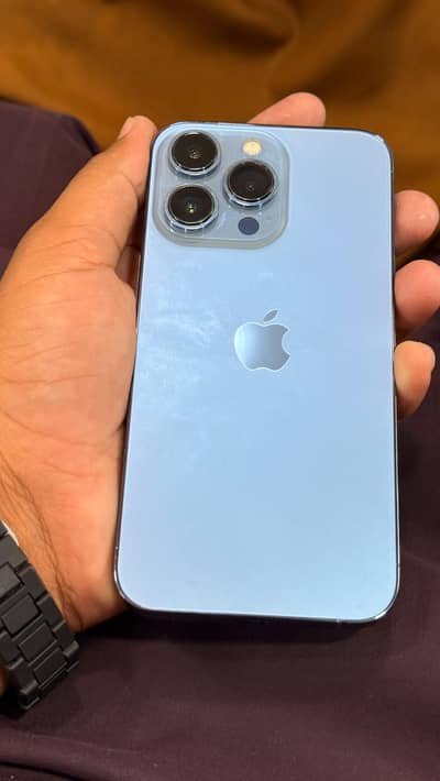 Apple iPhone 13 Pro