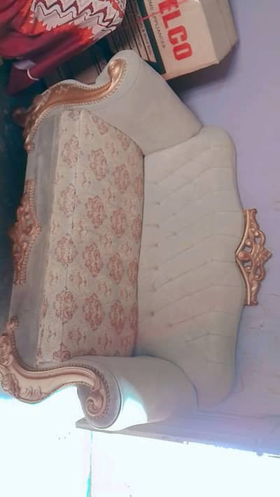 Golden sofa set/crown sofa