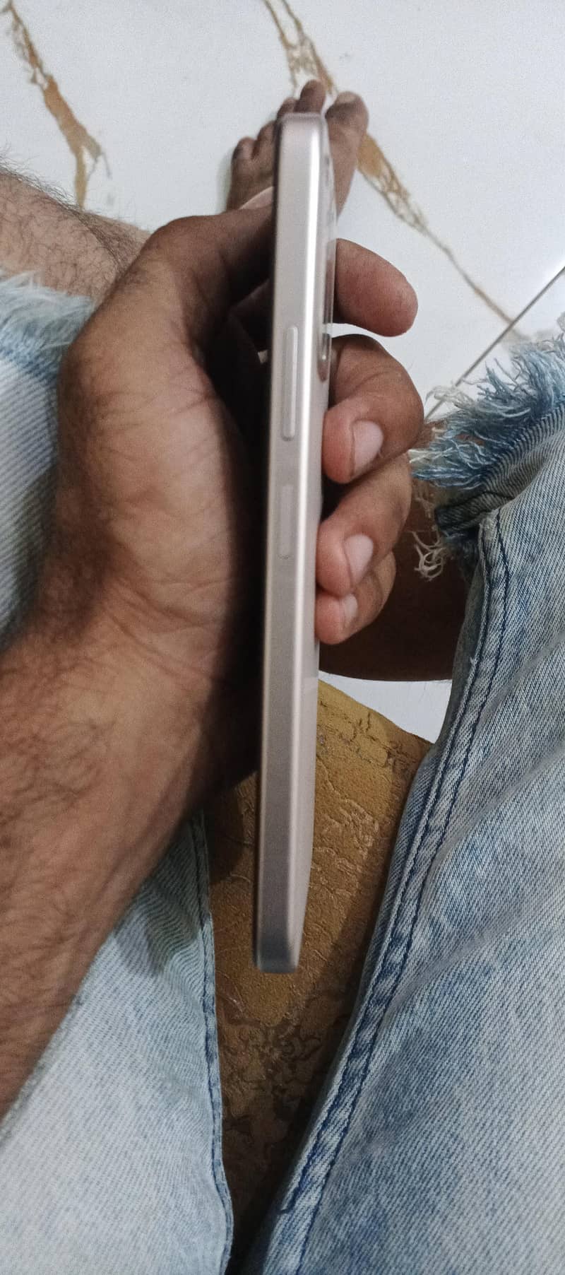 OPPO A6 0