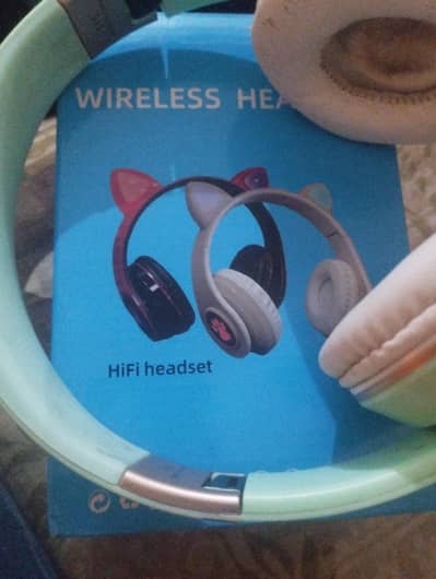 headphones